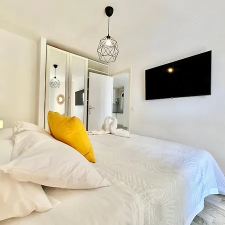 Torres De Yomely - Y2g Apartment